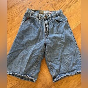 Vintage 90’s bugle boy baggy shorts youth 12 slim